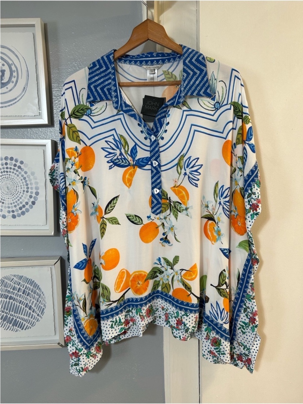 John Mark Women’s Plus Size 0X/1X White Top Blue Trim & Orange Citrus Print NWT